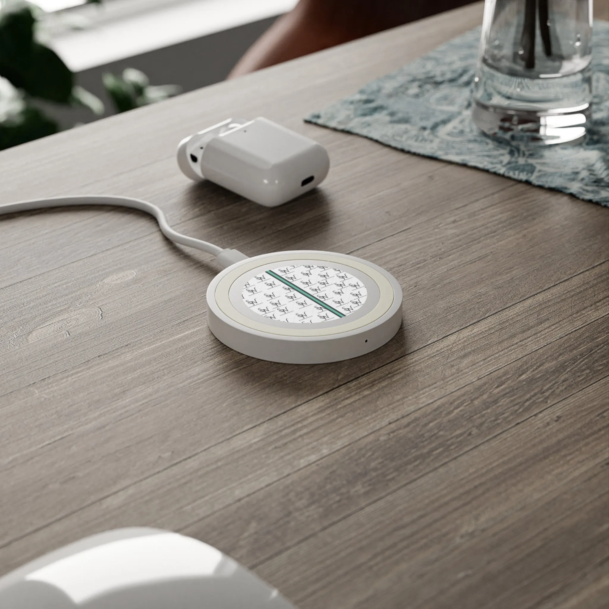 Signature Quake Wireless Charging Pad